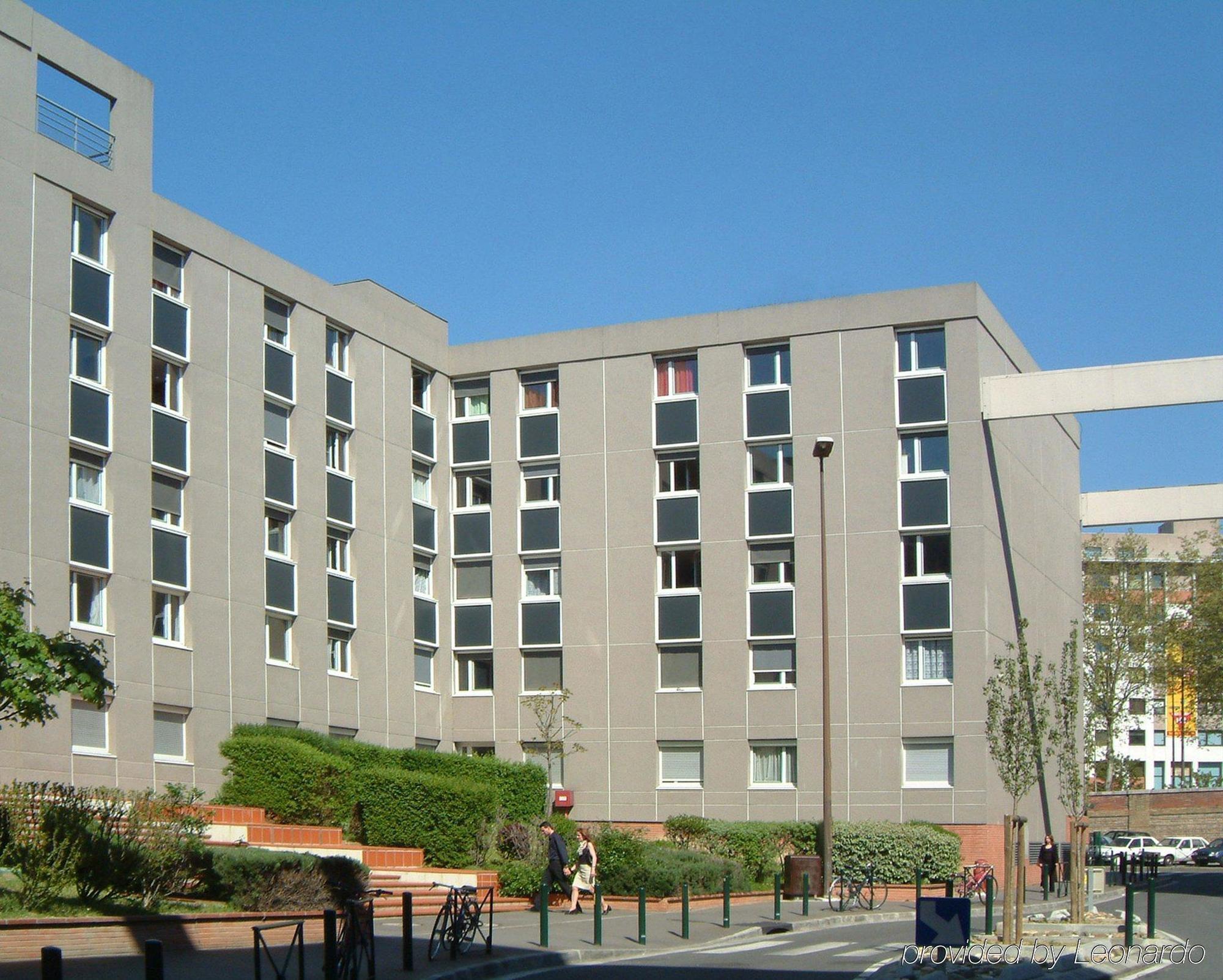 Sejours & Affaires Toulouse De Brienne Aparthotel Exterior foto