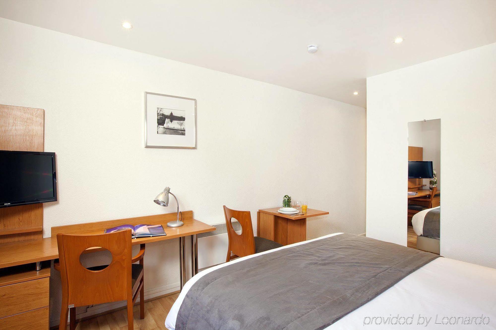 Sejours & Affaires Toulouse De Brienne Aparthotel Exterior foto